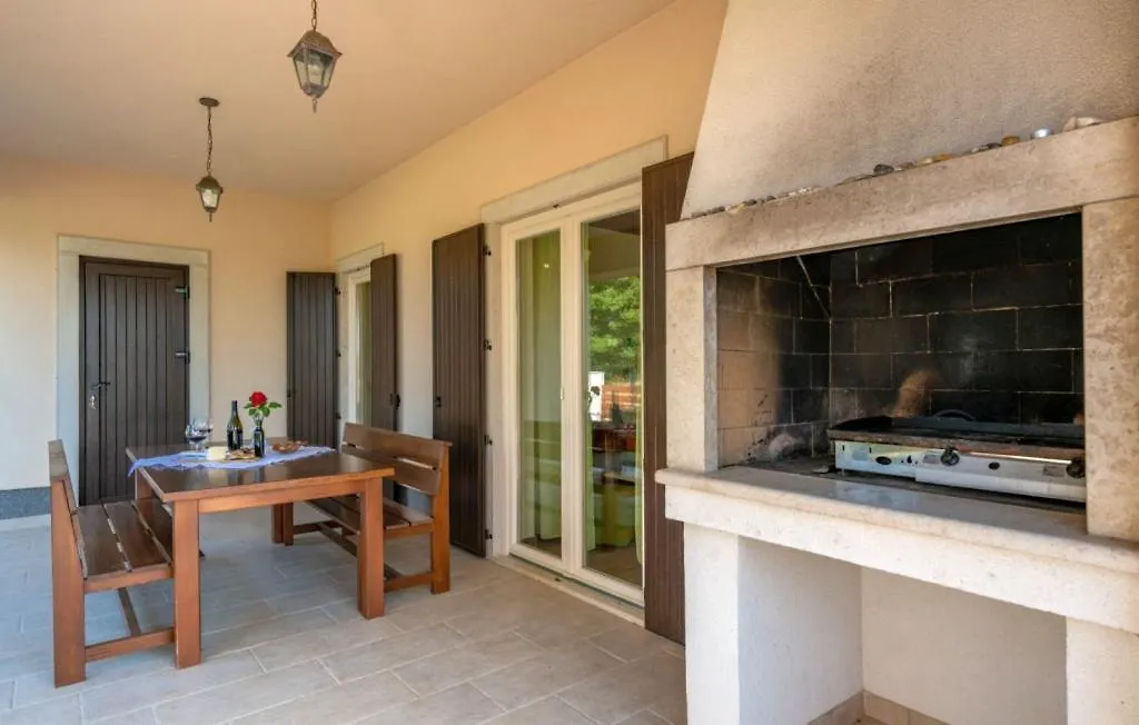 Beautiful Villa Cicibella With Pool In Barban Croatia