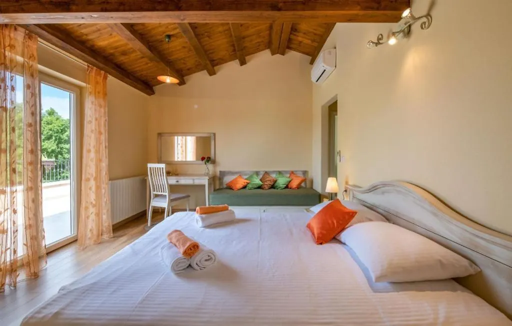 Beautiful Villa Cicibella With Pool In Barban Croatia
